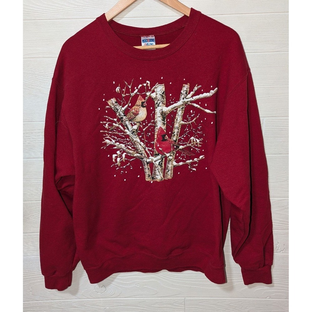 Vintage red cardinal winter birds crewneck L